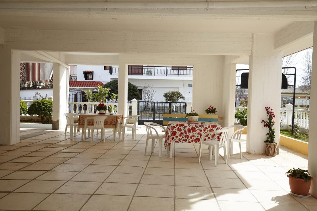 Dionisos Roses Apartamento Paralia Dionisiou Exterior foto